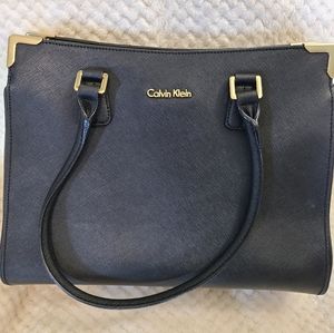 Calvin Klein On My Corner bag 12x10x4